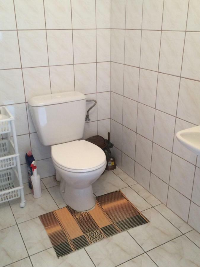 Miwa - Pokoje Do Wynajecia Mikołajki Esterno foto